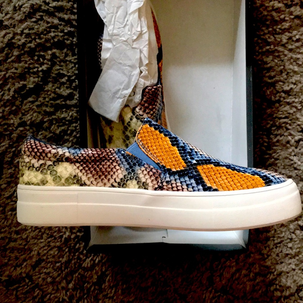 Women’s Shoes